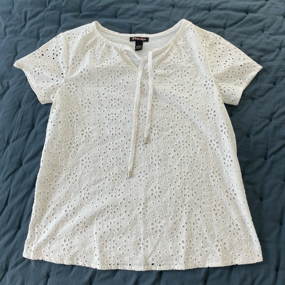 White Cottagecore Tie Front Eyelet Top Coverup Small 100% cotton